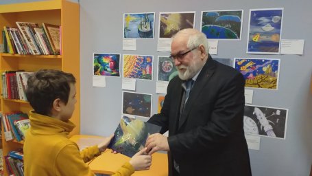 "Шаг из колыбели" осуществлён.
